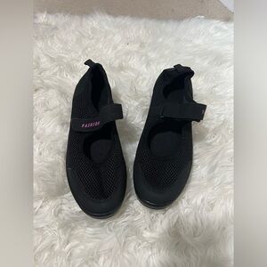 Bundle & Save [3 for 40$] 
Black comfortable shoes size 43